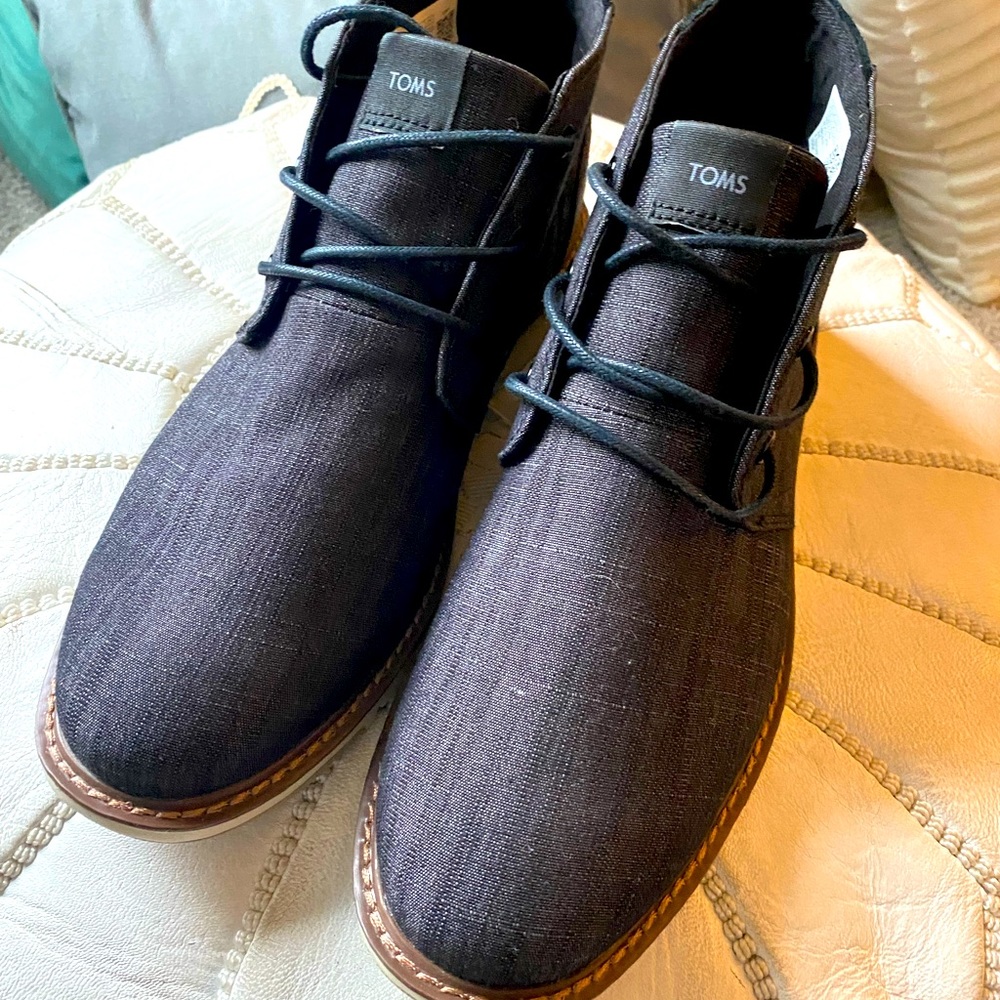 Mens toms chukka boot 10.5